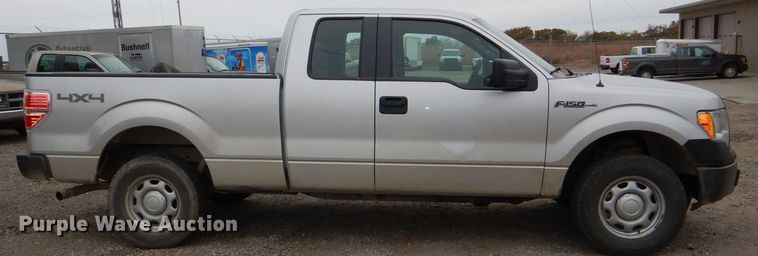 image for item DI2683 2014 Ford F150 XL SuperCab pickup truck