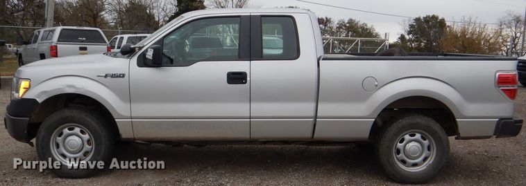 image for item DI2683 2014 Ford F150 XL SuperCab pickup truck