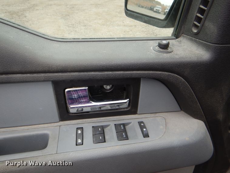 image for item DI2683 2014 Ford F150 XL SuperCab pickup truck