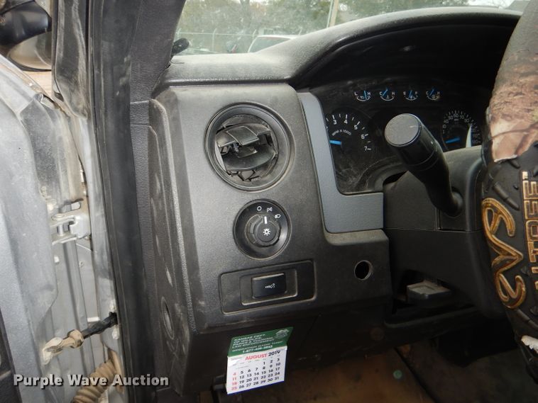 image for item DI2683 2014 Ford F150 XL SuperCab pickup truck