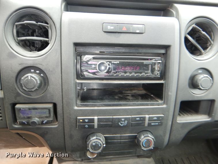 image for item DI2683 2014 Ford F150 XL SuperCab pickup truck