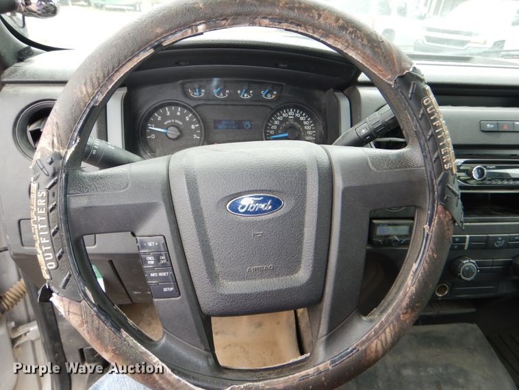 image for item DI2683 2014 Ford F150 XL SuperCab pickup truck