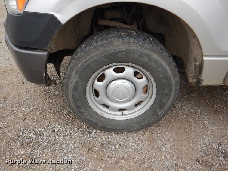 image for item DI2683 2014 Ford F150 XL SuperCab pickup truck