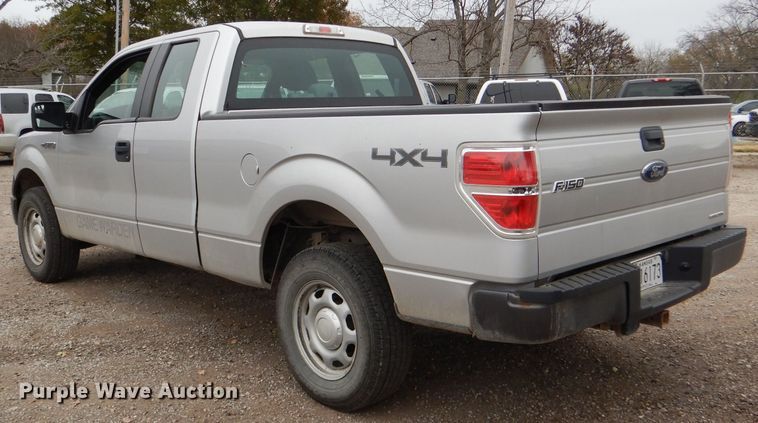 image for item DI2684 2014 Ford F150 XL SuperCab pickup truck