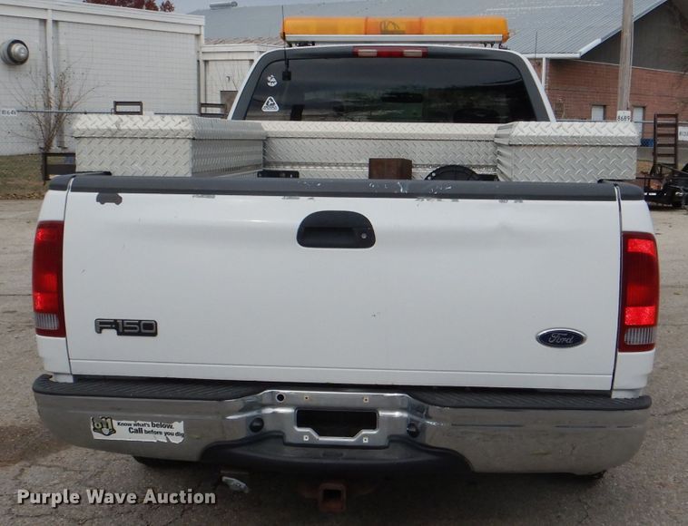 image for item DI2704 2001 Ford F150 XLT SuperCab pickup truck