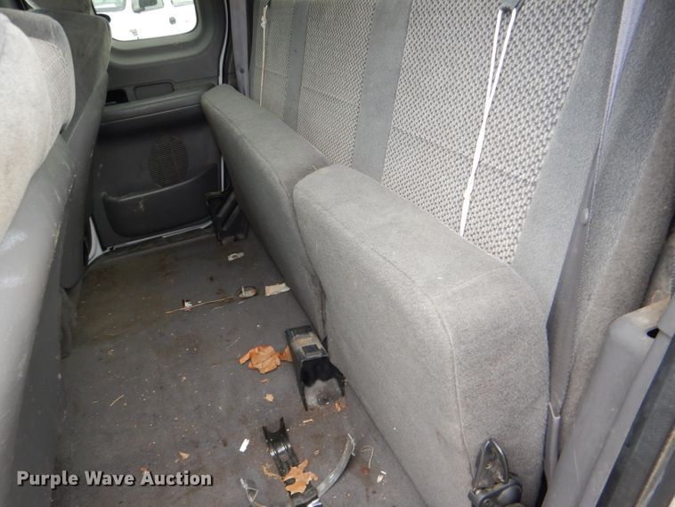 image for item DI2704 2001 Ford F150 XLT SuperCab pickup truck