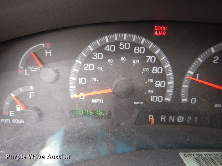 image for item DI2704 2001 Ford F150 XLT SuperCab pickup truck