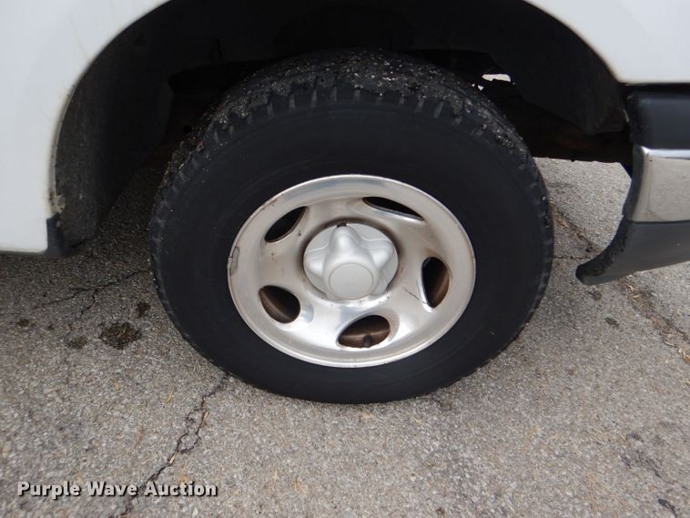 image for item DI2704 2001 Ford F150 XLT SuperCab pickup truck