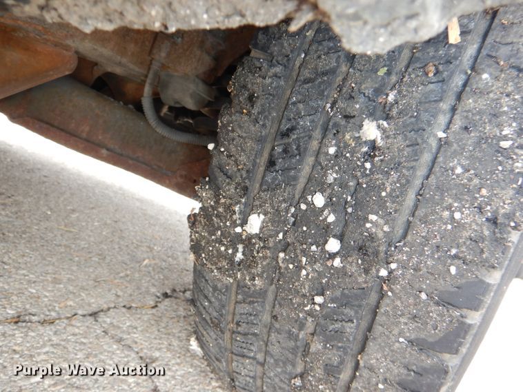 image for item DI2704 2001 Ford F150 XLT SuperCab pickup truck