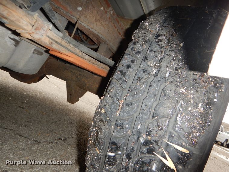 image for item DI2704 2001 Ford F150 XLT SuperCab pickup truck