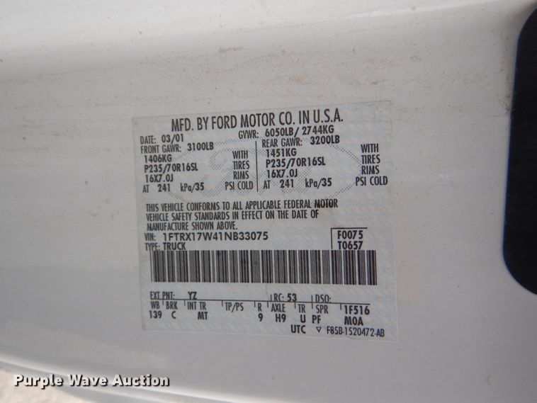 image for item DI2704 2001 Ford F150 XLT SuperCab pickup truck