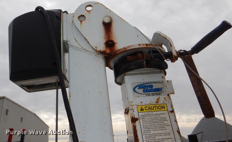 image for item DI2709 2008 Ford F250 Super Duty XL utility bed pickup truck