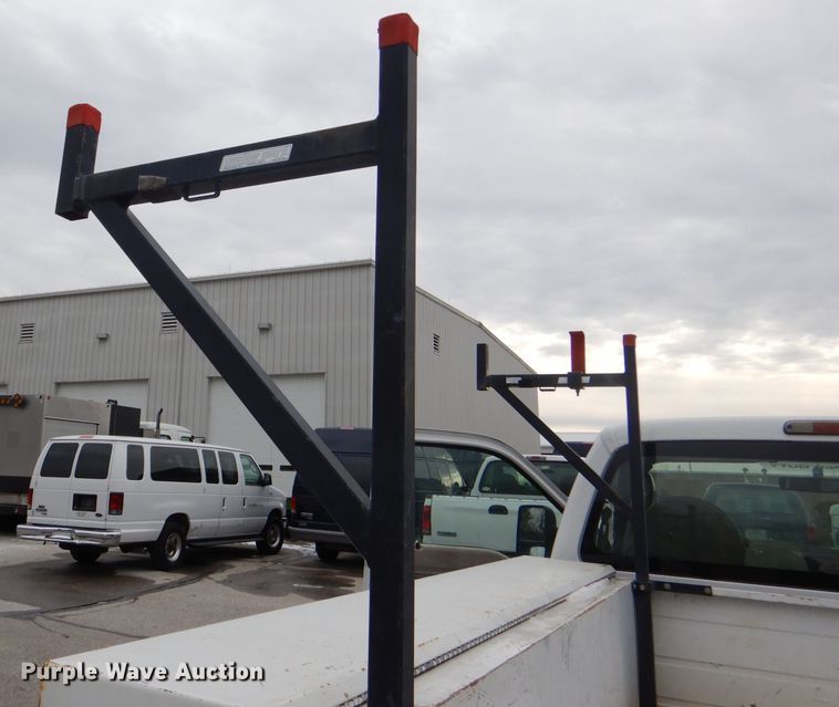 image for item DI2709 2008 Ford F250 Super Duty XL utility bed pickup truck