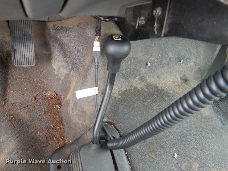 image for item DI2710 2007 Ford F250 Super Duty XL pickup truck