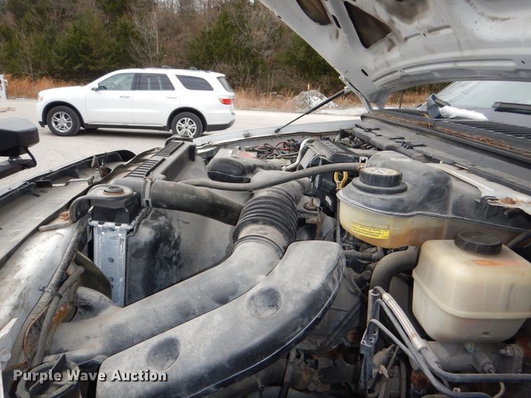 image for item DI2710 2007 Ford F250 Super Duty XL pickup truck