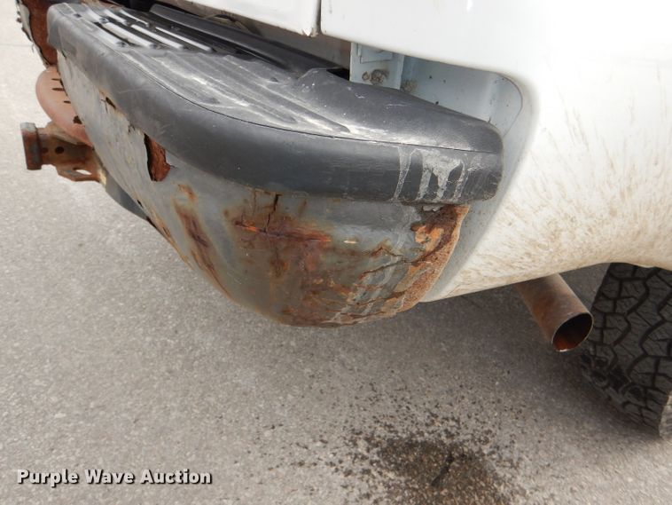 image for item DI2710 2007 Ford F250 Super Duty XL pickup truck