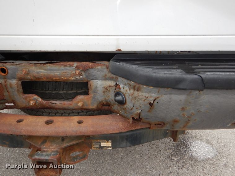 image for item DI2710 2007 Ford F250 Super Duty XL pickup truck