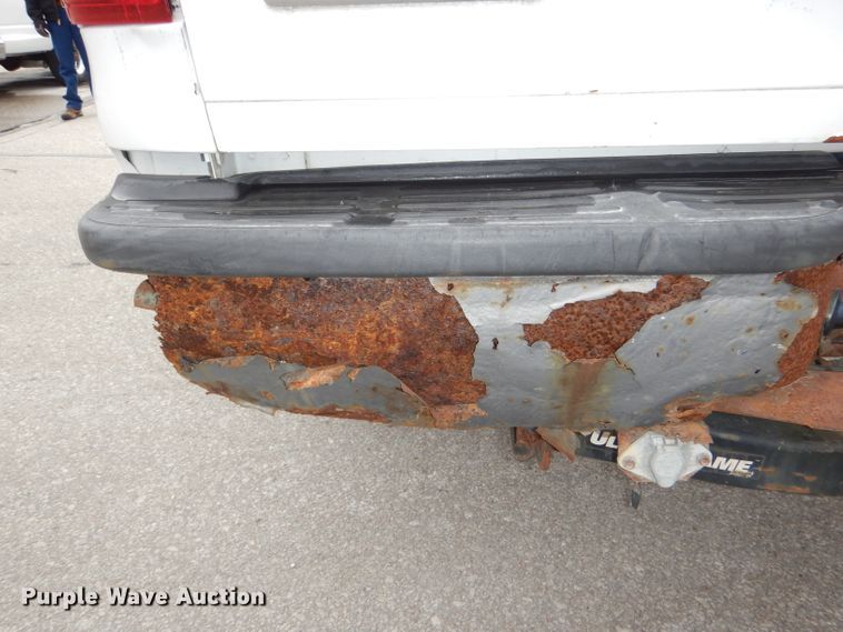 image for item DI2710 2007 Ford F250 Super Duty XL pickup truck