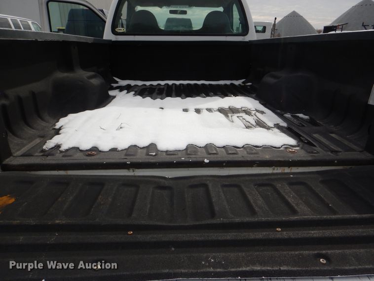 image for item DI2710 2007 Ford F250 Super Duty XL pickup truck