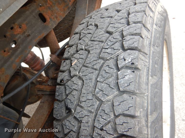 image for item DI2710 2007 Ford F250 Super Duty XL pickup truck