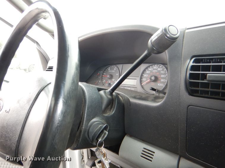 image for item DI2717 2006 Ford F550 Super Duty XL utility truck with crane