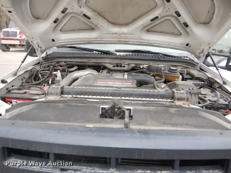 image for item DI2717 2006 Ford F550 Super Duty XL utility truck with crane