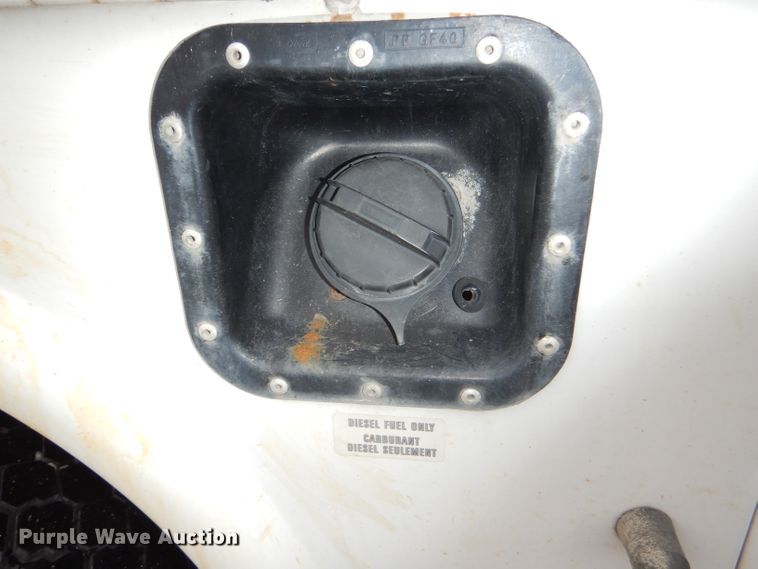 image for item DI2717 2006 Ford F550 Super Duty XL utility truck with crane