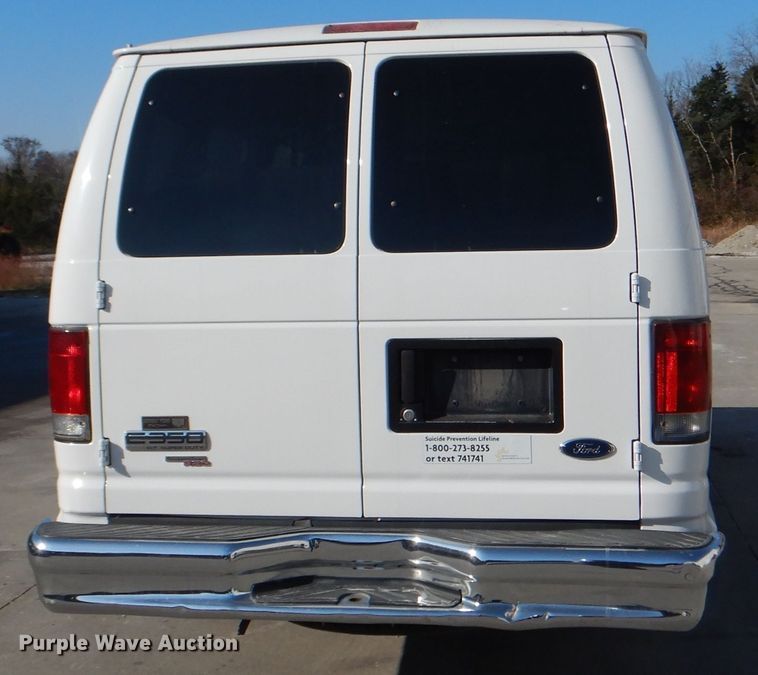image for item DI2721 2008 Ford E350 Super Duty XLT van