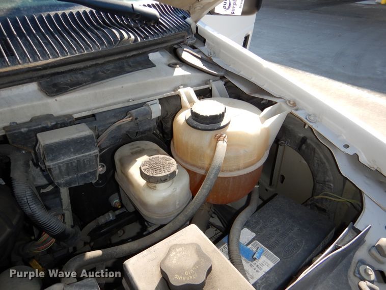 image for item DI2721 2008 Ford E350 Super Duty XLT van