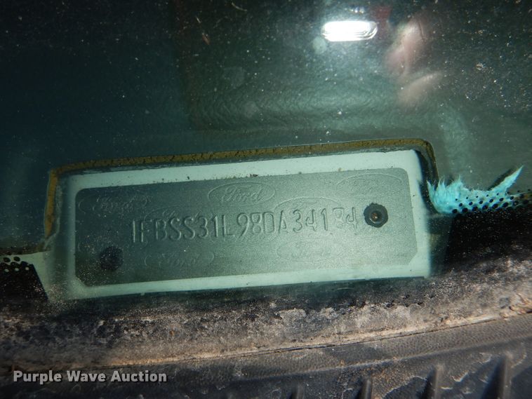 image for item DI2721 2008 Ford E350 Super Duty XLT van