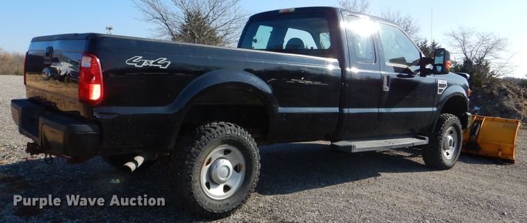image for item DI2722 2009 Ford F250 Super Duty XL SuperCab pickup truck