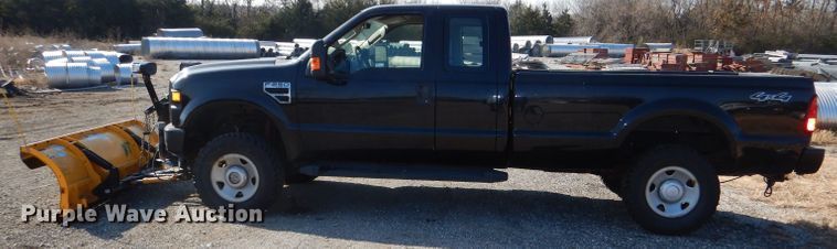 image for item DI2722 2009 Ford F250 Super Duty XL SuperCab pickup truck