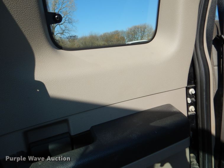 image for item DI2722 2009 Ford F250 Super Duty XL SuperCab pickup truck