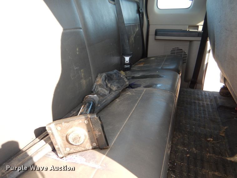 image for item DI2722 2009 Ford F250 Super Duty XL SuperCab pickup truck