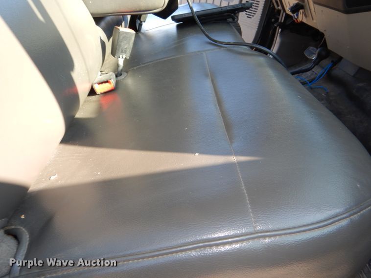 image for item DI2722 2009 Ford F250 Super Duty XL SuperCab pickup truck