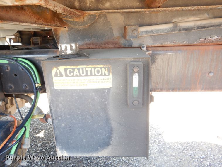 image for item DI2723 2004 International 7400 dump truck