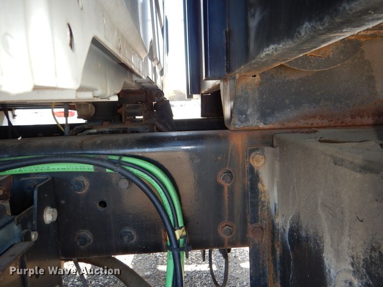 image for item DI2723 2004 International 7400 dump truck