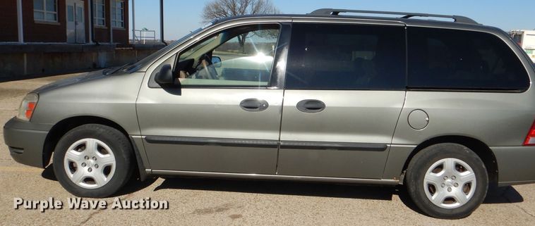 image for item DI2737 2006 Ford Freestar SE van