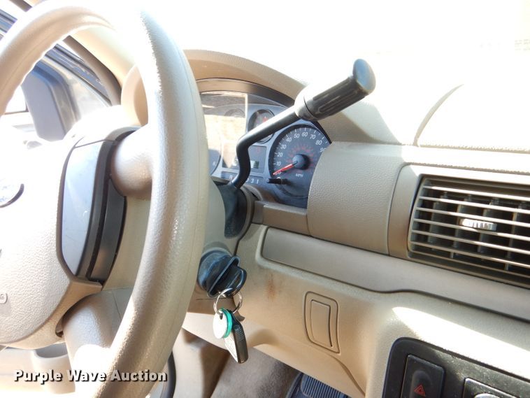 image for item DI2737 2006 Ford Freestar SE van