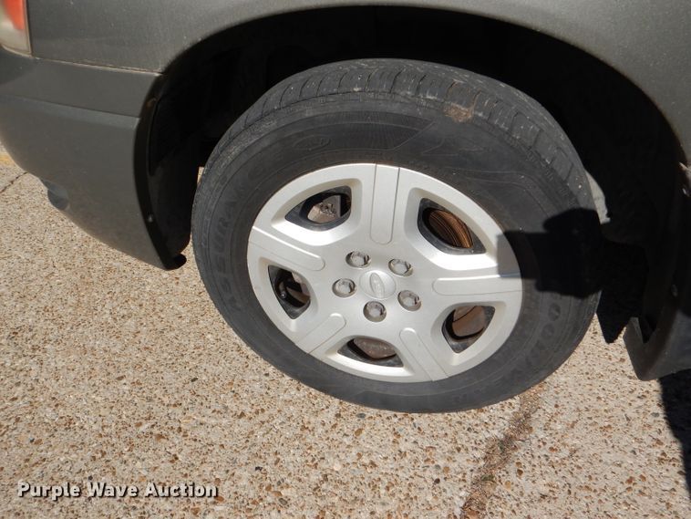 image for item DI2737 2006 Ford Freestar SE van