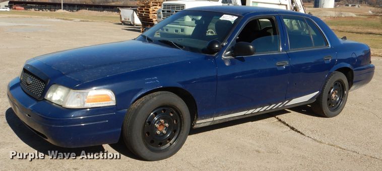 image for item DI2740 2011 Ford Crown Victoria Police Interceptor