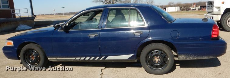 image for item DI2740 2011 Ford Crown Victoria Police Interceptor