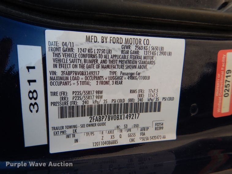 image for item DI2740 2011 Ford Crown Victoria Police Interceptor