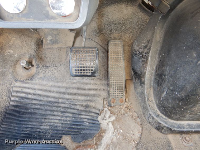 image for item DI2741 1991 Ford F700 refuse truck