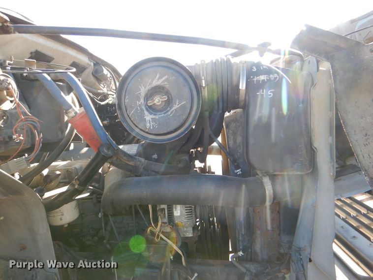 image for item DI2741 1991 Ford F700 refuse truck