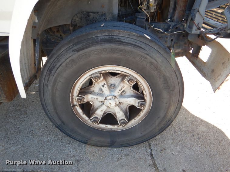 image for item DI2741 1991 Ford F700 refuse truck