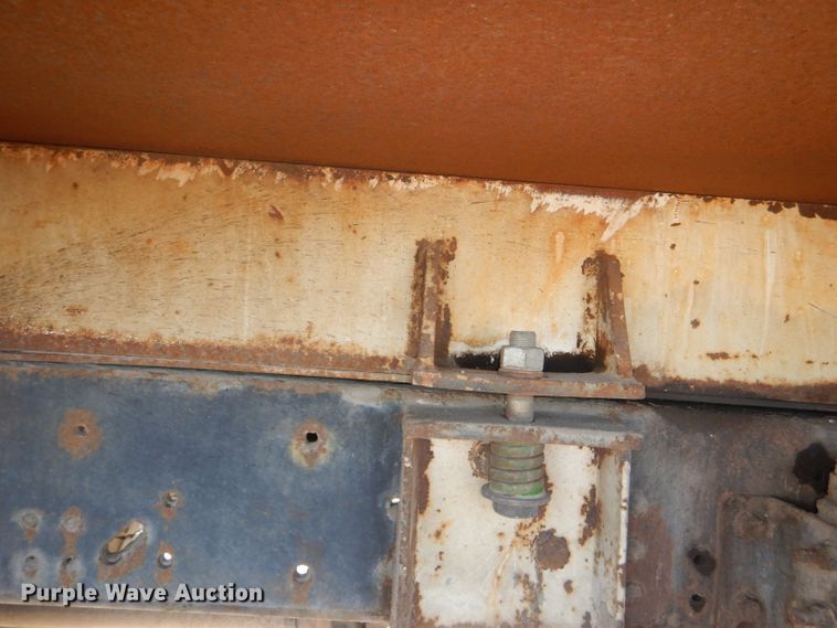 image for item DI2741 1991 Ford F700 refuse truck