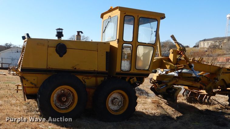 image for item DI2743 1971 Galion A400E motor grader