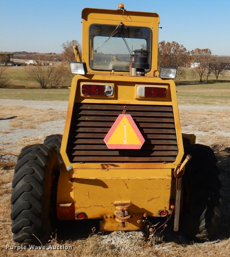 image for item DI2743 1971 Galion A400E motor grader