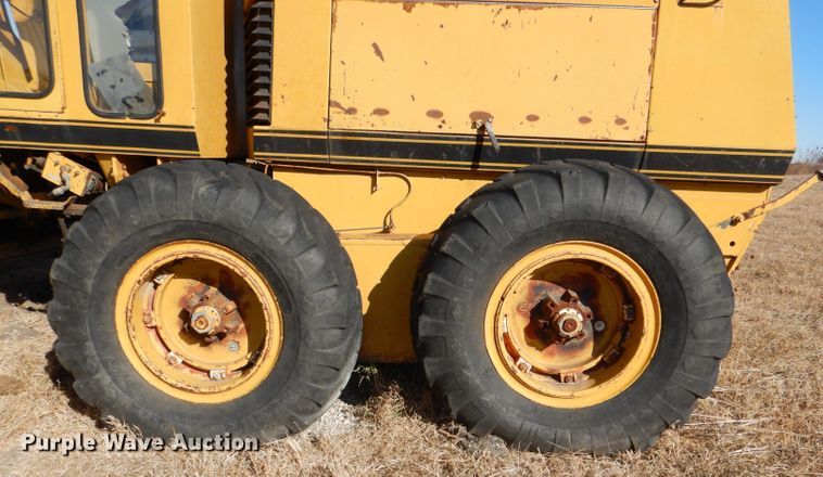 image for item DI2743 1971 Galion A400E motor grader